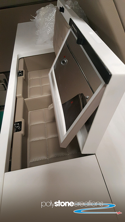 Singapore Airlines SkyLite™ countertop